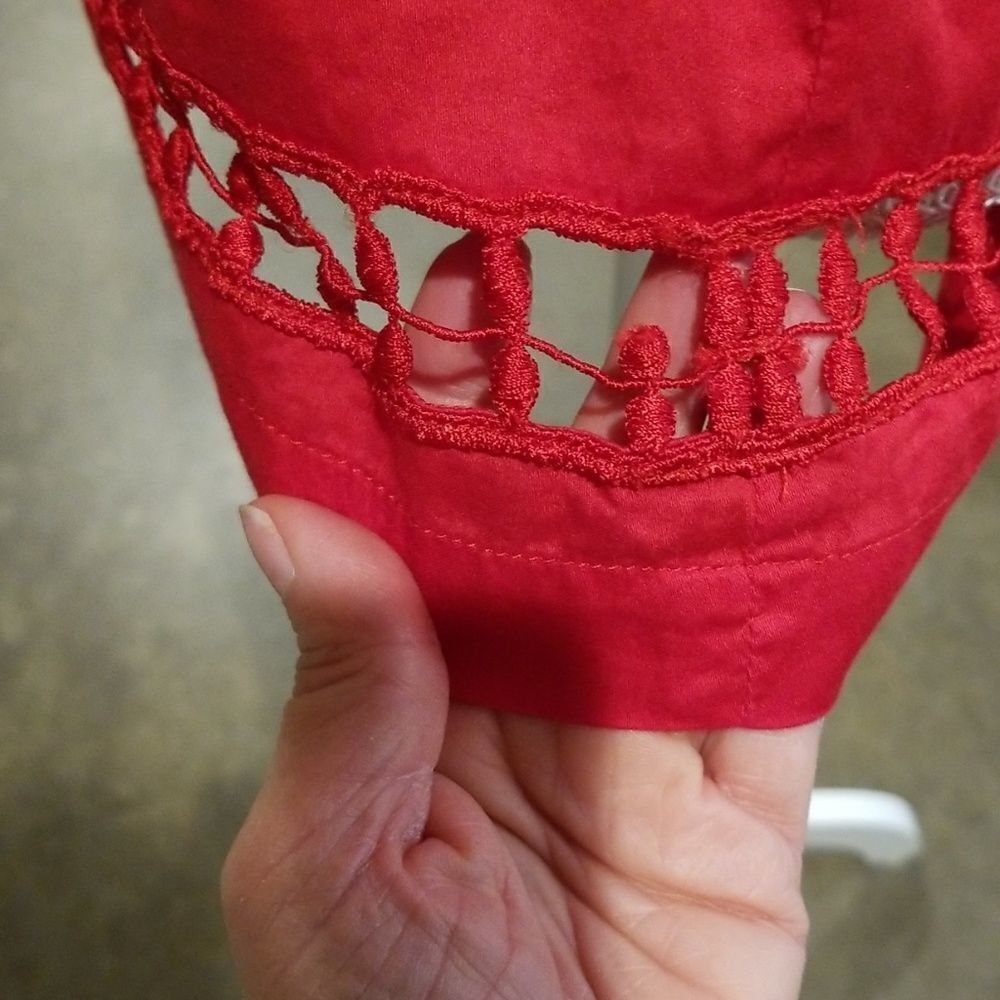 F21 Women's Embroidered Top Size Large Red Forever 21 - Picture 5 of 6